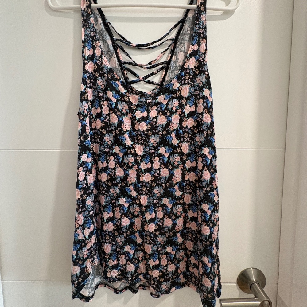 Garage Floral Strappy Back Tank Top Medium Boho Lace Up Back Cami
